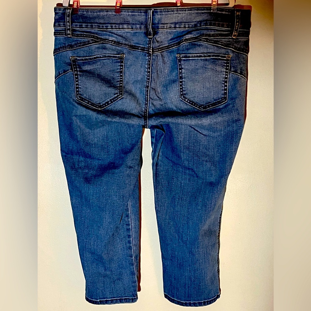 Denim Capris - image 3